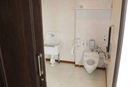多目的トイレ