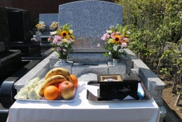 墓前法要例 墓前法要例